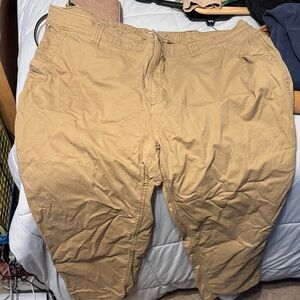 Old Navy women’s Khaki Chinos